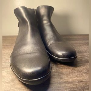Prada Men’s Black Leather Boots